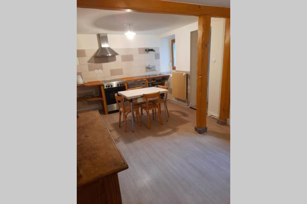 Charmant Petit Appartement Avec Bel Exterieur. Saint-Amarin Exterior photo