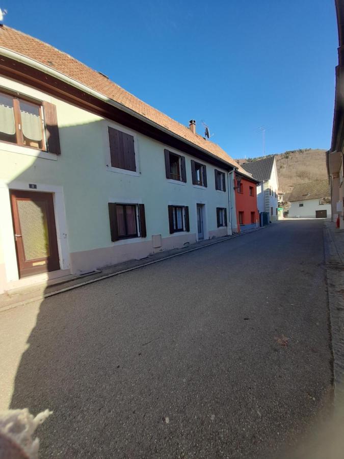 Charmant Petit Appartement Avec Bel Exterieur. Saint-Amarin Exterior photo